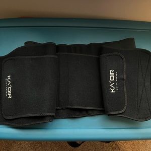 Keyshia Ka’oir waist trainer size Xl. Used but still has lots of life .